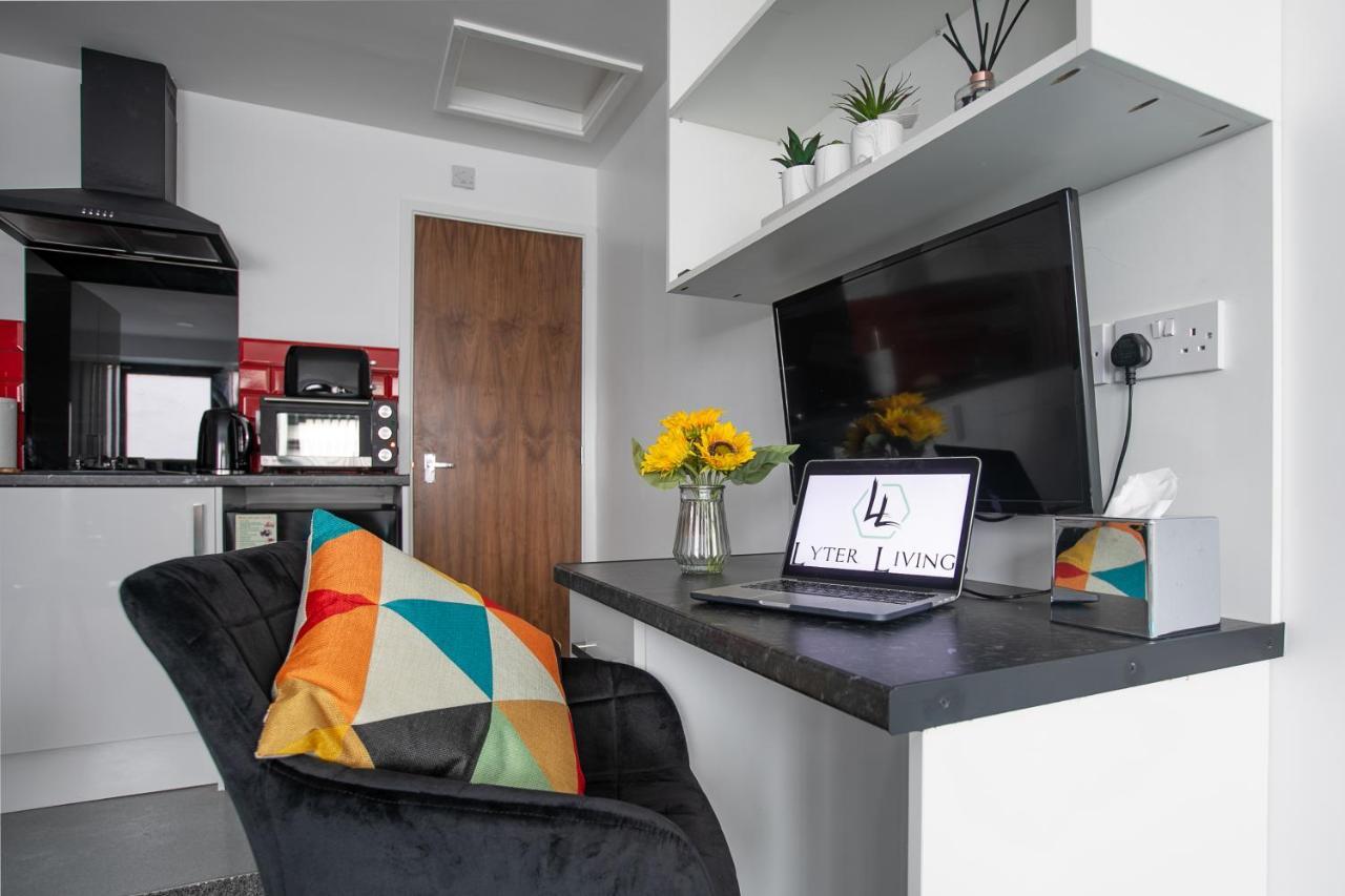 Studio Apartments By Lyter Living Desks & Wifi - Monthly Stays Available Leicester Esterno foto